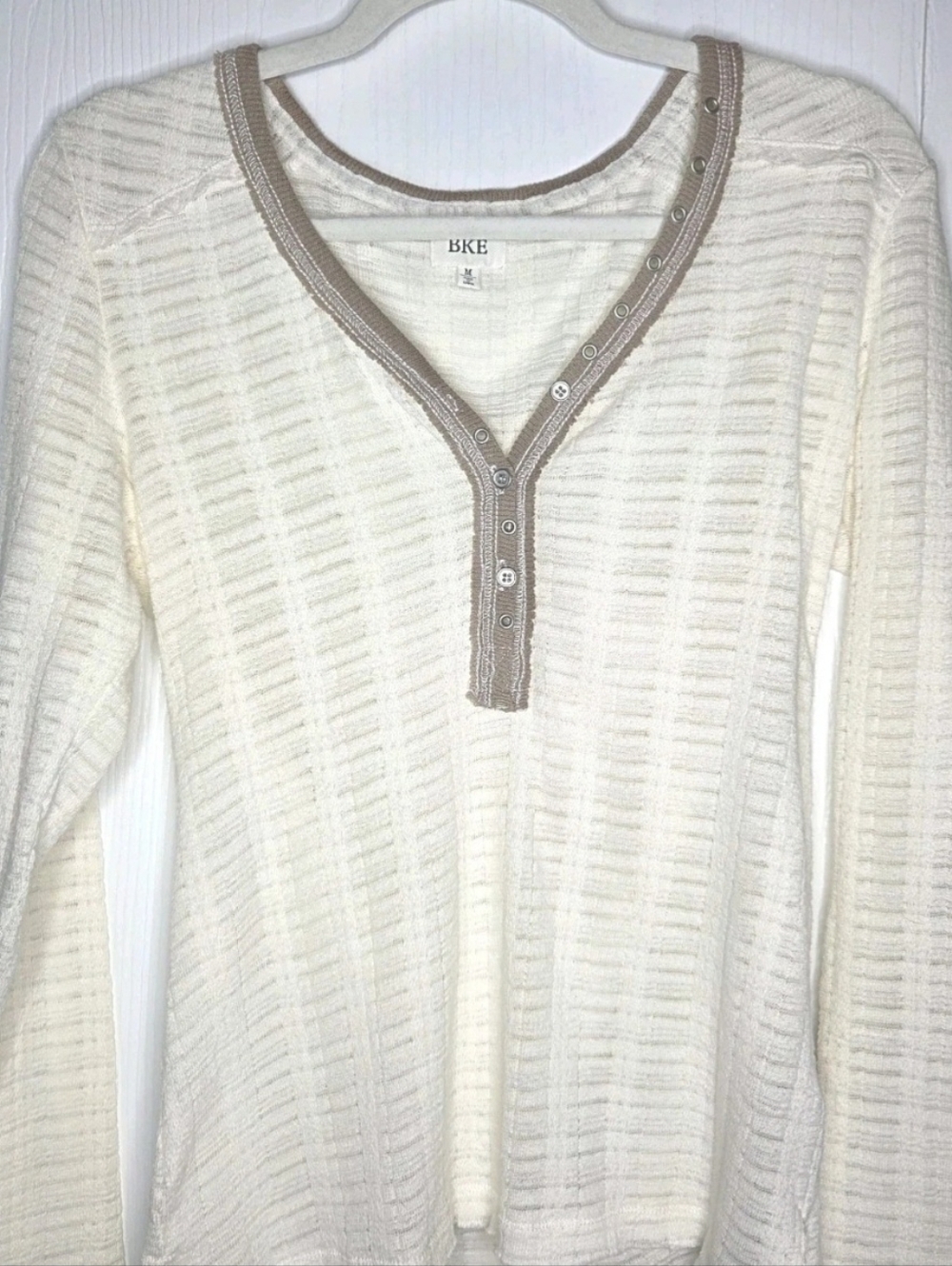 BKE Cream Henley Top Long Sleeve Neutral Knit Casual Cozy Minimalist-M